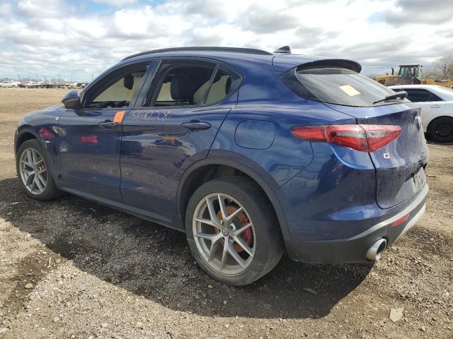 ZASFAKPN7J7B72062 - 2018 ALFA ROMEO STELVIO SPORT ლურჯი ფოტო 2