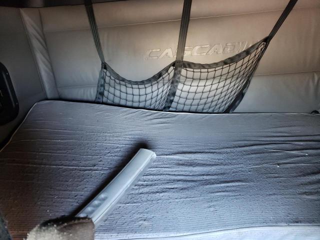 3AKJHHDR8NSNF2512 - 2022 FREIGHTLINER CASCADIA 1 თეთრი ფოტო 6