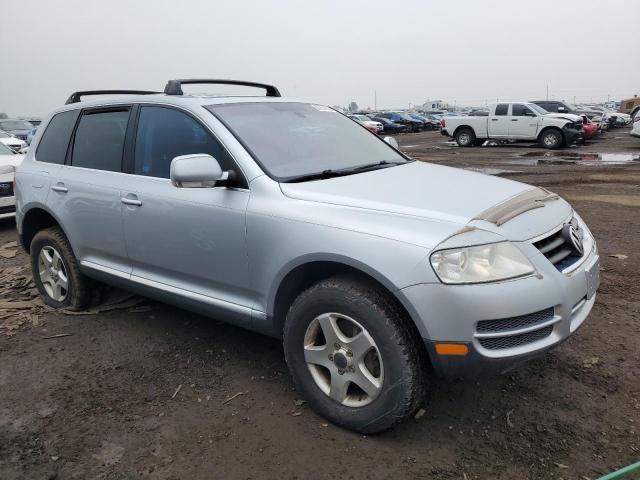 WVGBC67L64D031721 - 2004 VOLKSWAGEN TOUAREG 3.2 SILVER photo 4