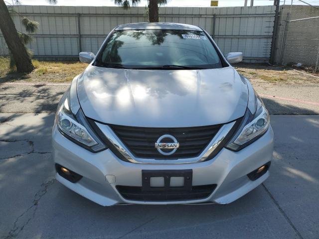 1N4AL3AP5HC174400 - 2017 NISSAN ALTIMA 2.5 SILVER photo 5