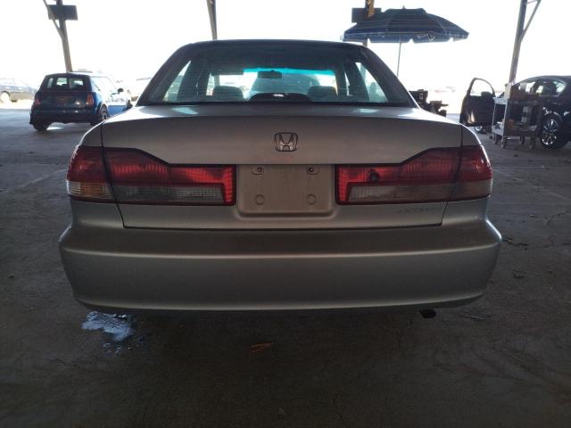 1HGCF86601A032692 - 2001 HONDA ACCORD VALUE GRAY photo 6