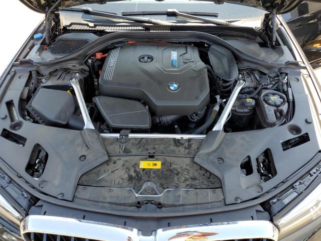 WBA13AG0XNCH85186 - 2022 BMW 530E BLACK photo 11