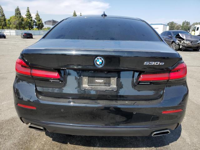 WBA13AG0XNCH85186 - 2022 BMW 530E BLACK photo 6