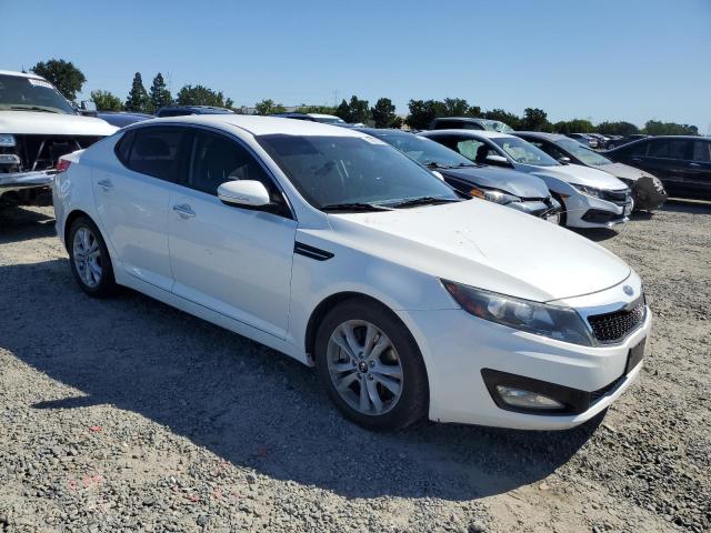 KNAGN4A67B5089286 - 2011 KIA OPTIMA EX WHITE photo 4