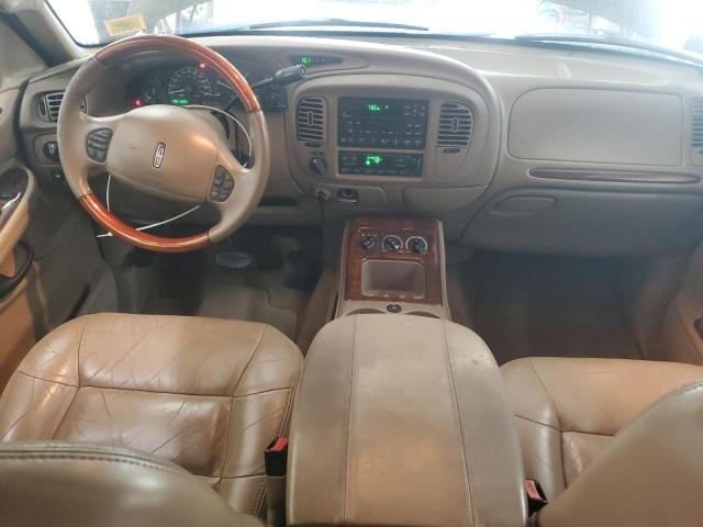 5LMFU28R92LJ16109 - 2002 LINCOLN NAVIGATOR BLACK photo 8