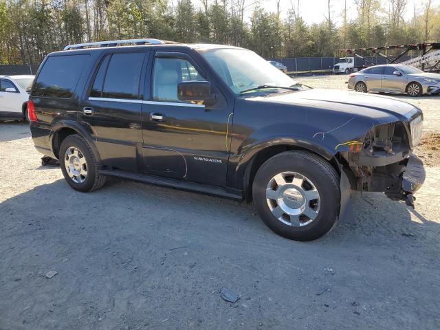 5LMFU28585LJ01750 - 2005 LINCOLN NAVIGATOR BLACK photo 4