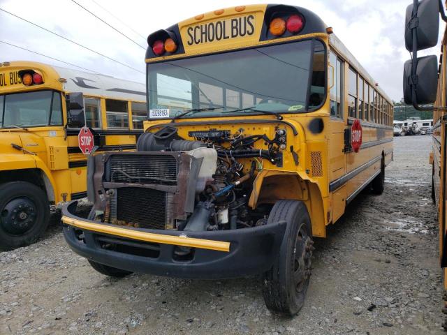 4DRBUAFN75B975656 - 2005 IC CORPORATION 3000 YELLOW photo 2