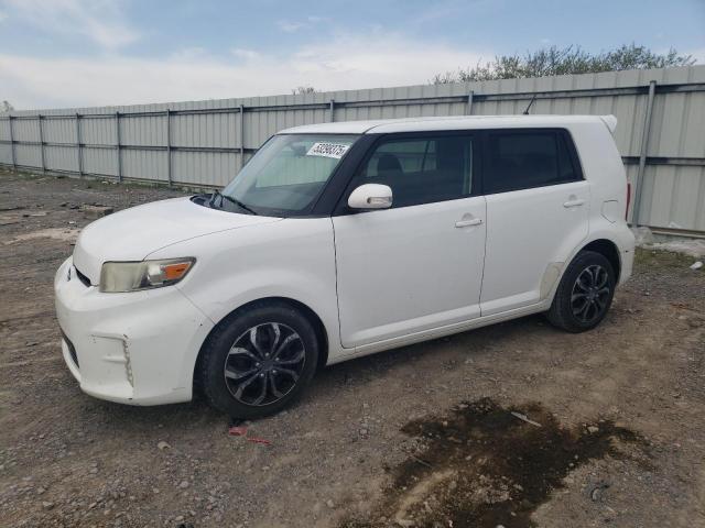 JTLZE4FEXEJ056732 - 2014 TOYOTA SCION XB WHITE photo 1