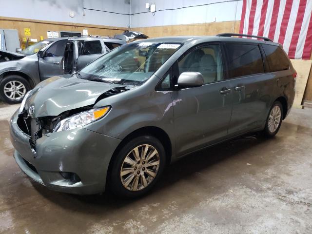 2014 TOYOTA SIENNA LE, 