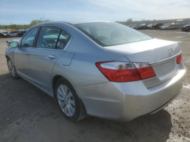 1HGCR2F76DA034447 - 2013 HONDA ACCORD EX SILVER photo 2