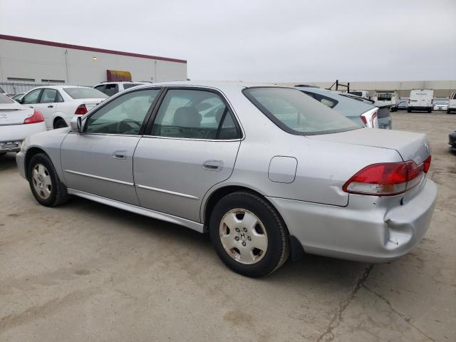 1HGCG16502A029143 - 2002 HONDA ACCORD EX SILVER photo 2