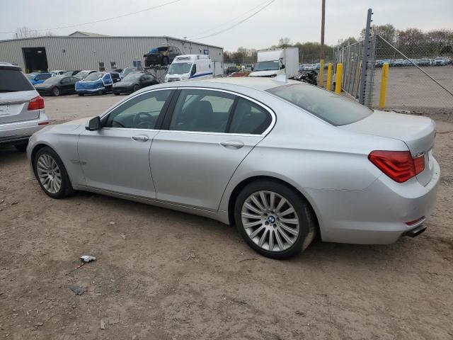 WBAKC6C55CC396517 - 2012 BMW ALPINA B7 XI SILVER photo 2