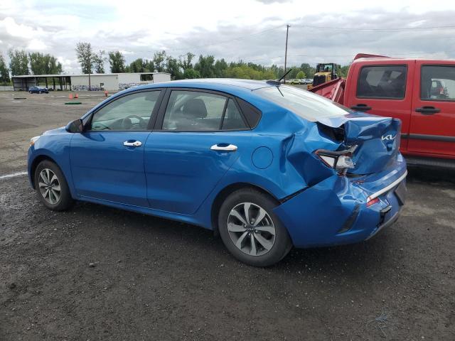 3KPA24AD8NE490399 - 2022 KIA RIO LX BLUE photo 2