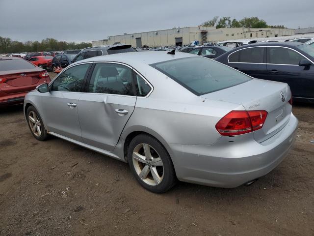 1VWBP7A39CC090786 - 2012 VOLKSWAGEN PASSAT SE SILVER photo 2