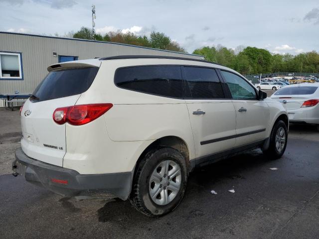 1GNKRFED2BJ391587 - 2011 CHEVROLET TRAVERSE LS WHITE photo 3