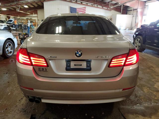 WBAXH5C5XDDW15775 - 2013 BMW 528 XI SILVER photo 6