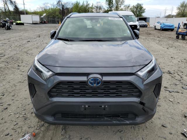 JTMMWRFV2RD235433 - 2024 TOYOTA RAV4 LE ნაცრისფერი ფოტო 5