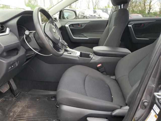 JTMMWRFV2RD235433 - 2024 TOYOTA RAV4 LE ნაცრისფერი ფოტო 7