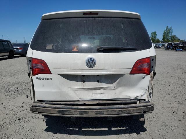 2V8HW44159R543735 - 2009 VOLKSWAGEN ROUTAN S WHITE photo 6