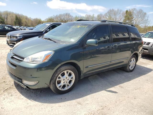 2004 TOYOTA SIENNA XLE, 