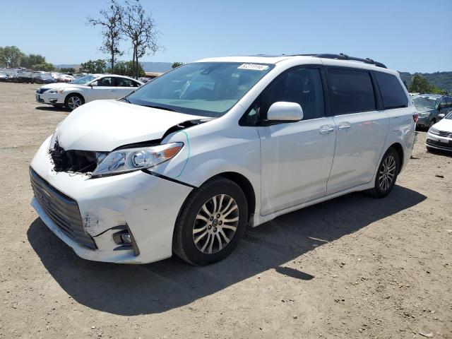 2018 TOYOTA SIENNA XLE, 