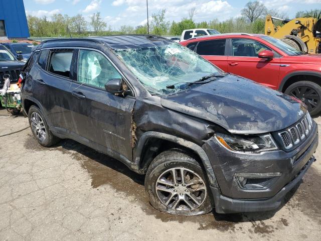 3C4NJDBB6JT179738 - 2018 JEEP COMPASS LATITUDE GRAY photo 4