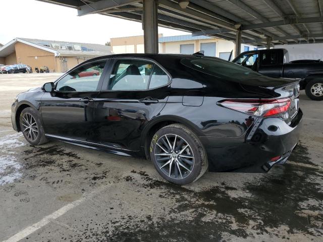 4T1G11AK9RU910913 - 2024 TOYOTA CAMRY SE NIGHT SHADE BLACK photo 2