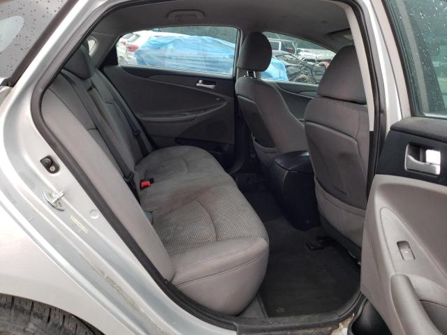 5NPEB4AC4BH033864 - 2011 HYUNDAI SONATA GLS SILVER photo 10