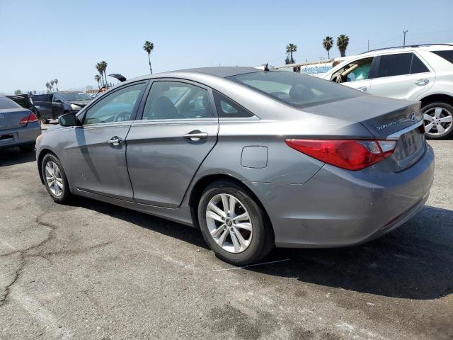 5NPEB4AC7DH713258 - 2013 HYUNDAI SONATA GLS SILVER photo 2