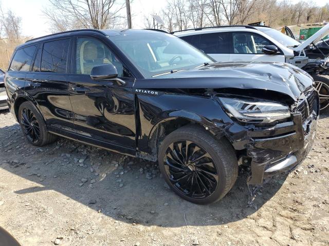 5LM5J7XC5RGL07026 - 2024 LINCOLN AVIATOR RESERVE Noir photo 4