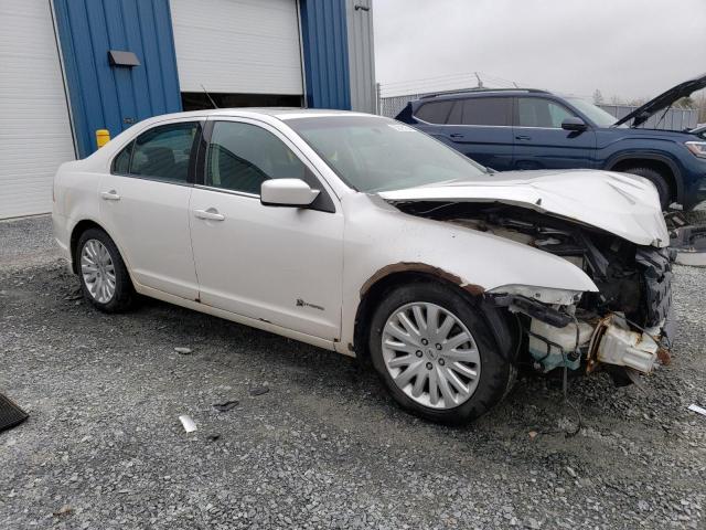 3FADP0L3XAR109155 - 2010 FORD FUSION HYBRID WHITE photo 4