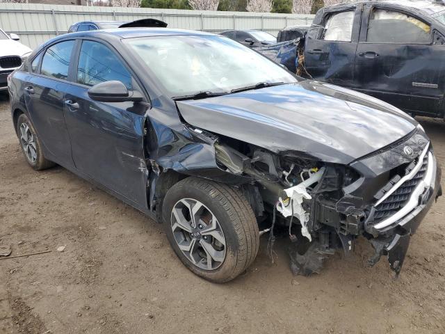 3KPF24AD4KE023627 - 2019 KIA FORTE FE შავი ფოტო 4