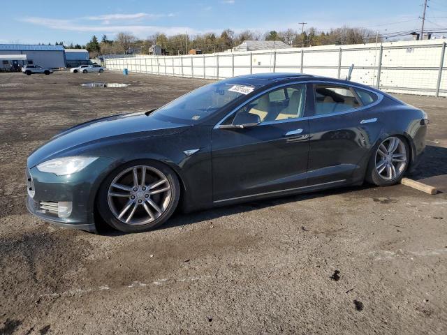 5YJSA1CP1DFP10584 - 2013 TESLA MODEL S GREEN photo 1