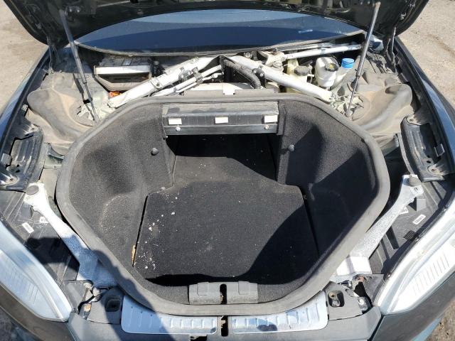 5YJSA1CP1DFP10584 - 2013 TESLA MODEL S GREEN photo 11