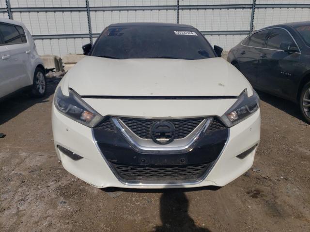 1N4AA6AP7HC399635 - 2017 NISSAN MAXIMA 3.5S WHITE photo 5