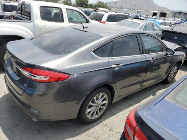 3FA6P0H79HR408182 - 2017 FORD FUSION SE CHARCOAL photo 3