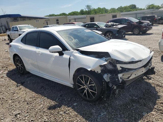 4T1G11AK6PU740586 - 2023 TOYOTA CAMRY SE NIGHT SHADE WHITE photo 4