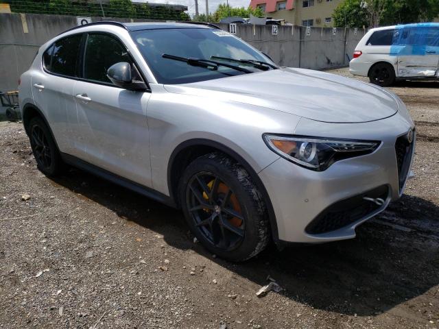 ZASPAKBN3K7C50575 - 2019 ALFA ROMEO STELVIO TI SILVER photo 4