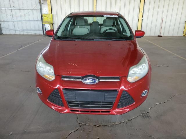 1FAHP3K22CL102617 - 2012 FORD FOCUS SE RED photo 5