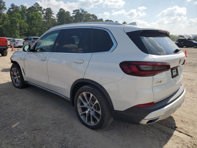 5UXCR4C02M9F58327 - 2021 BMW X5 SDRIVE 40I WHITE photo 2