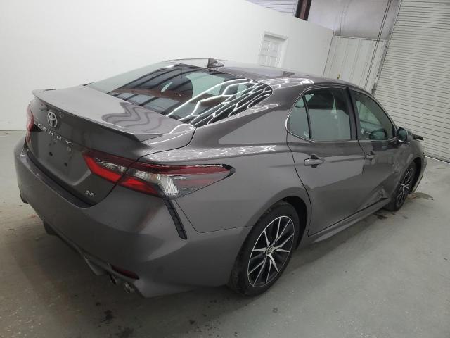 4T1G11AK6RU903417 - 2024 TOYOTA CAMRY SE NIGHT SHADE GRAY photo 3