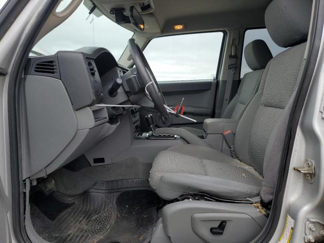 1J8HG48K66C237636 - 2006 JEEP COMMANDER 银色 照片 7