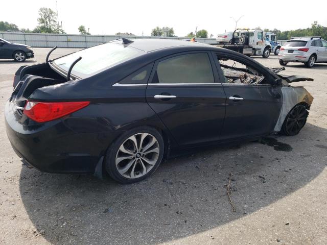 5NPEC4AB0DH785827 - 2013 HYUNDAI SONATA SE BLACK photo 3