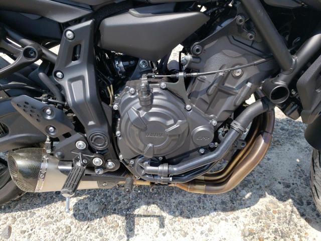 JYARM32E9NA005426 - 2022 YAMAHA MT07 BLACK photo 7