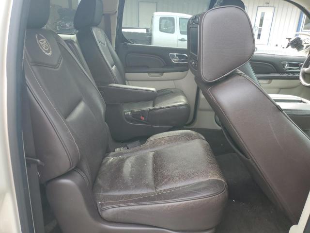1GYS4KEF7DR332700 - 2013 CADILLAC ESCALADE ESV PLATINUM კრემისფერი ფოტო 11