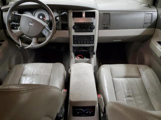 1D4HD58D75F518240 - 2005 DODGE DURANGO LIMITED TAN photo 8