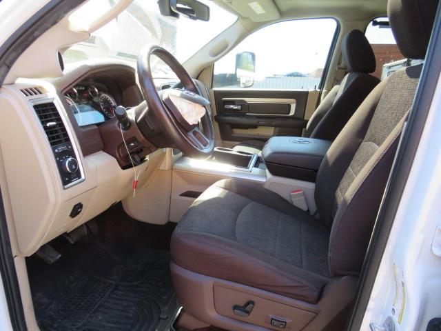 3C6UR5DL0FG593458 - 2015 RAM 2500 SLT თეთრი ფოტო 9