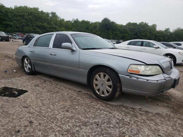 1LNHM82V56Y647711 - 2006 LINCOLN TOWN CAR SIGNATURE LIMITED SILVER photo 4