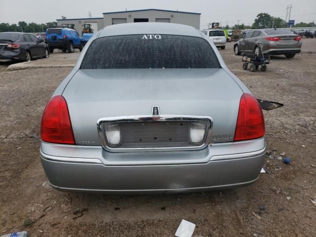 1LNHM82V56Y647711 - 2006 LINCOLN TOWN CAR SIGNATURE LIMITED SILVER photo 6