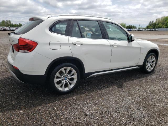 WBAVL1C53CVR76546 - 2012 BMW X1 XDRIVE28I WHITE photo 3